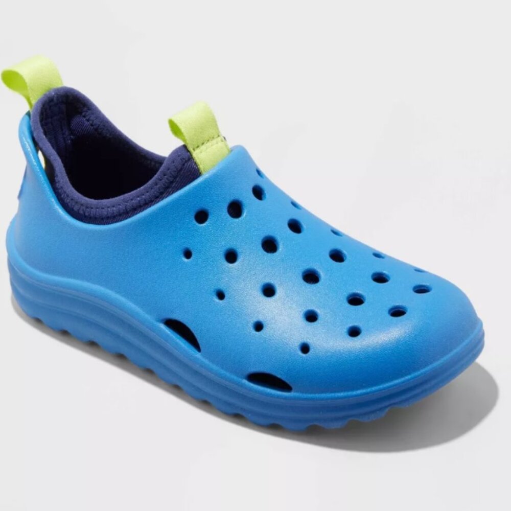 Kids' Boys' Blue Slip On Water Shoes Foam Clogs Lightweight Breathable Size 2